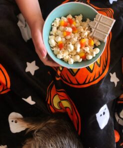 Jack O Lanterns And Ghosts Cozy Halloween Throw Blanket
