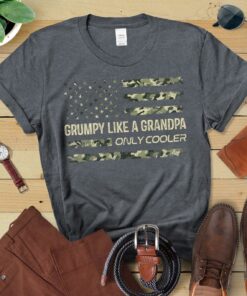 Grumpy like a Grandpa Only Cooler Shirt For Men American Flag Classic T-shirt