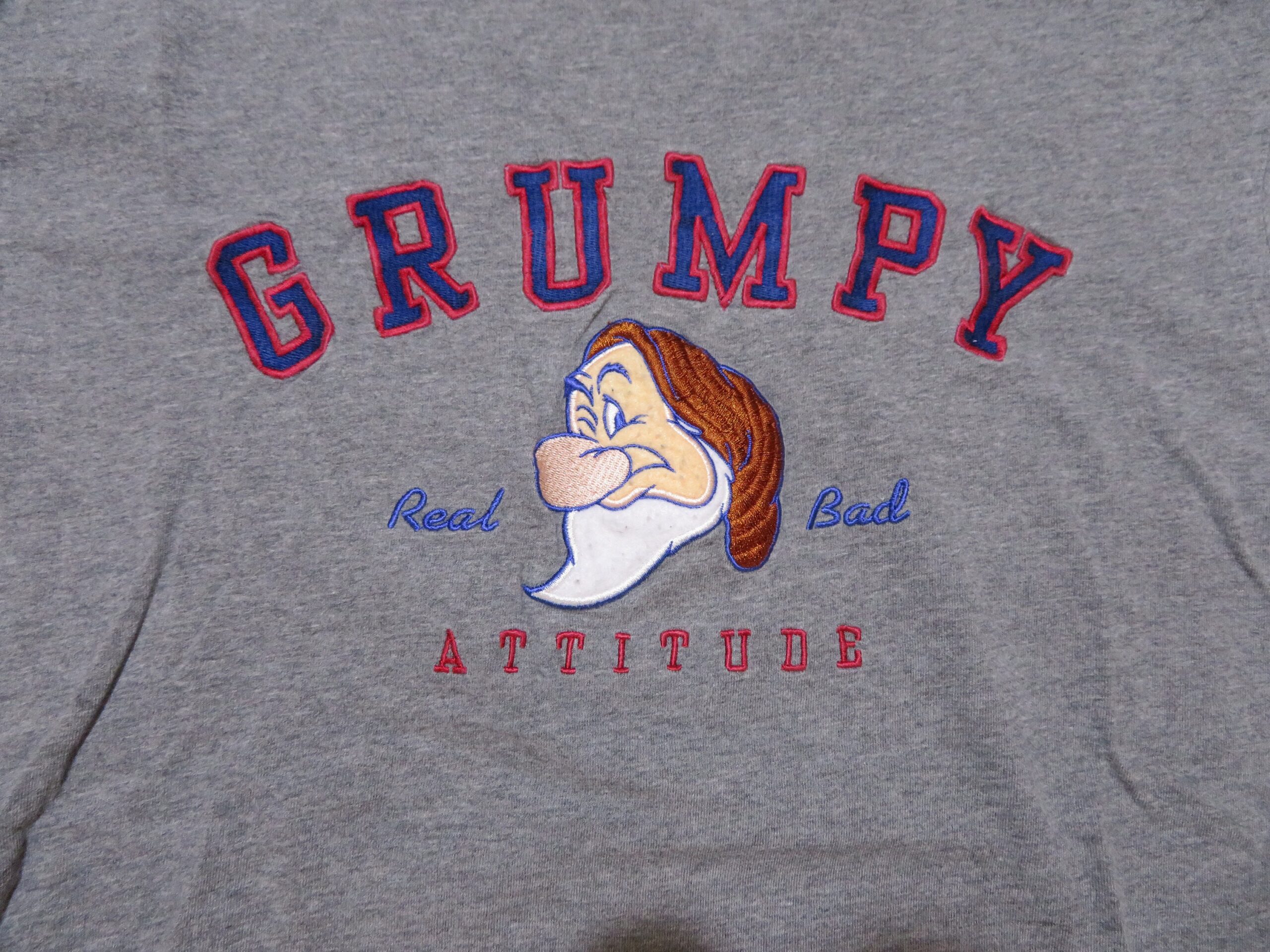Vintage GRUMPY The Dwarf T-Shirt Real Bad Attitude Gray White Red Blue Brown