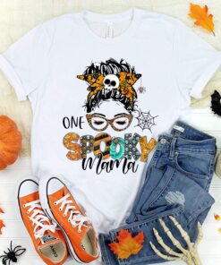 One Spooky Mama Cute Halloween Mom Shirt