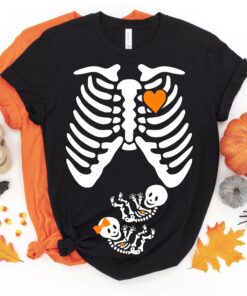 TWINS Skeleton Maternity pregnancy Halloween t-shirt