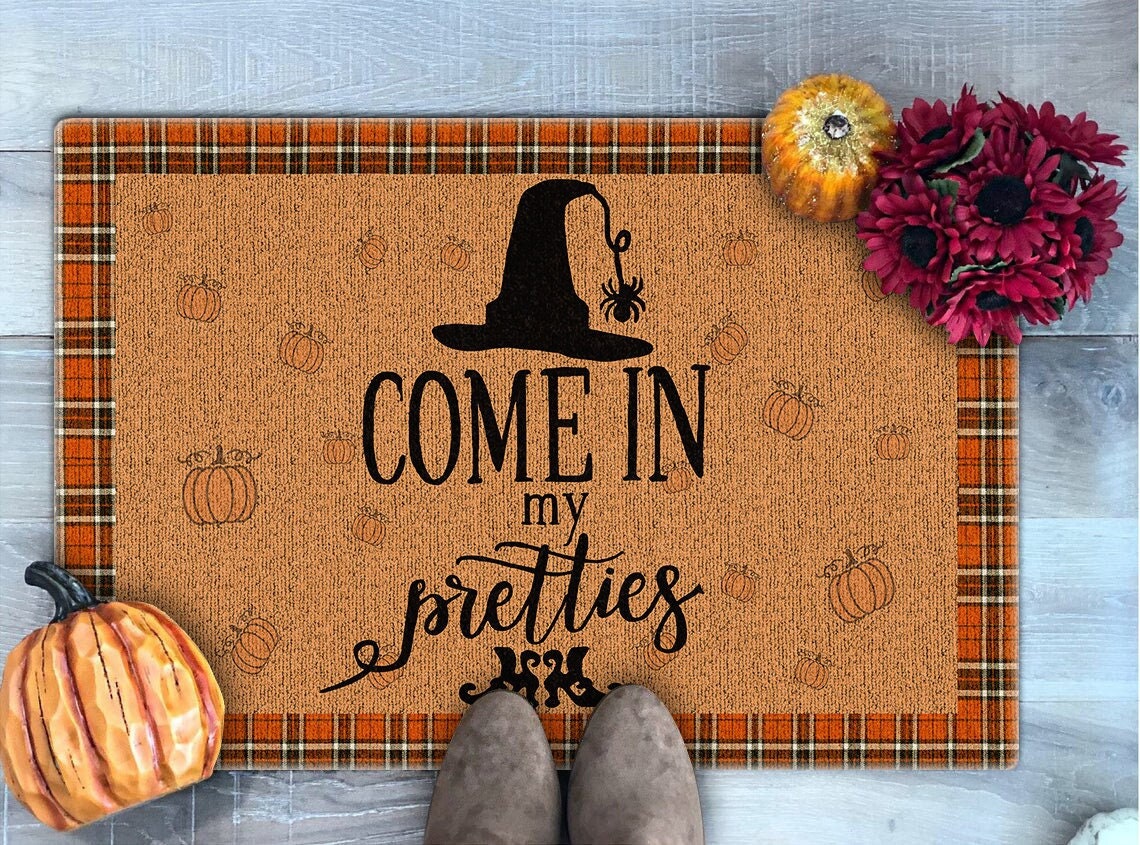 Come In My Pretties Witch Welcome Doormat