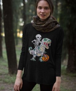 Funny Halloween Skeleton Riding Dinosaur Skeleton Shirt
