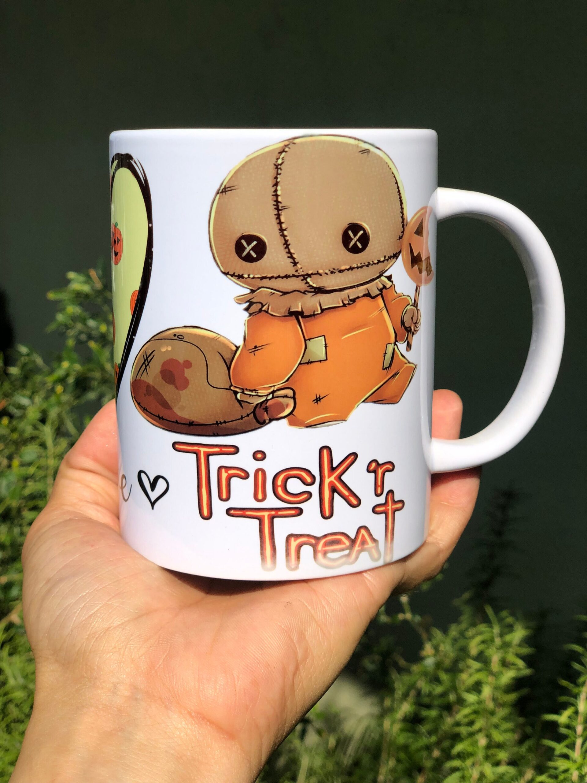 Trick R' Treat Halloween Coffe Mug