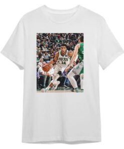 Giannis Antetokounmpo Milwaukee Bucks Graphic T Shirt