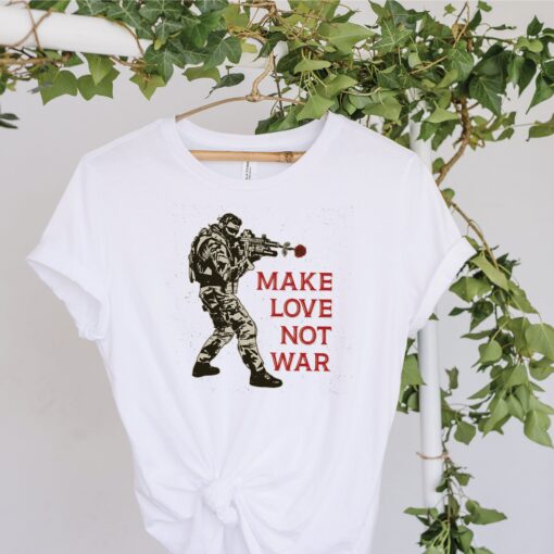 Make Love Not War Zelensky I Stand With Ukraine T Shirt